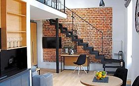 Cristi Residence By Tyzenhauz